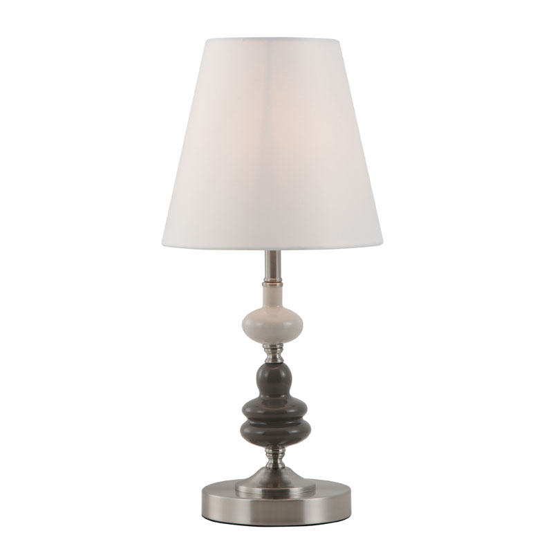 Lampada da tavolo moderna con paralume bianco sporco