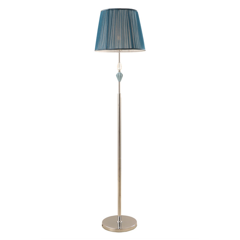 Lampada da terra in tessuto plissettato